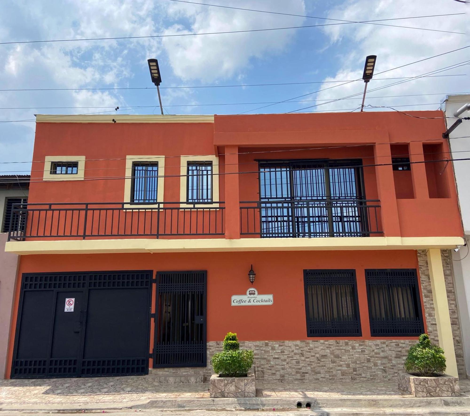 Hospedaje Coffee And Cocktails Esteli Exterior photo